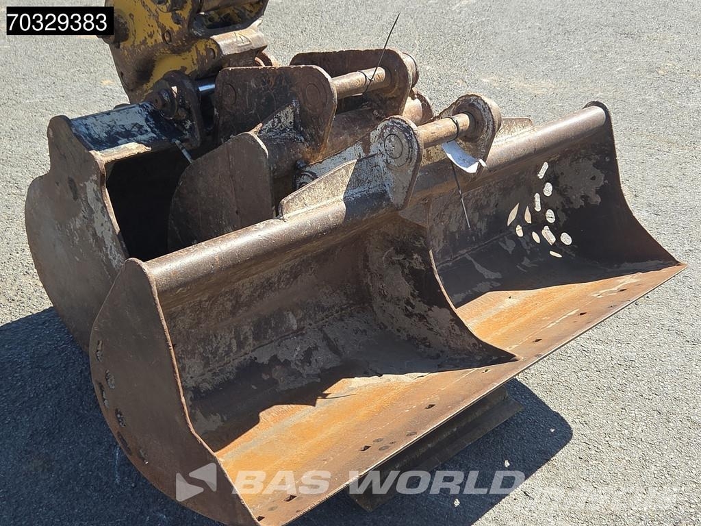 CAT 308 CR Miniescavatori