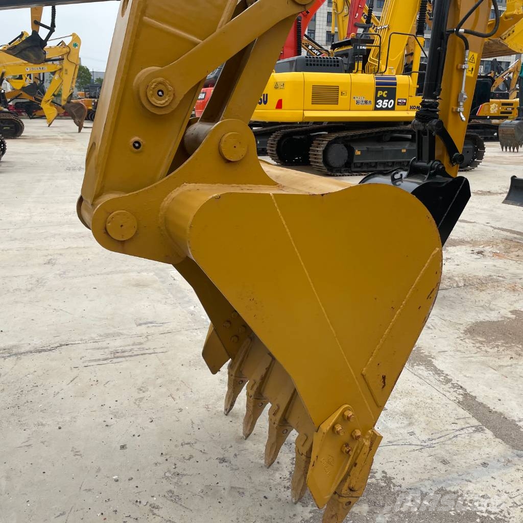 CAT 312D2 Kāpurķēžu ekskavatori