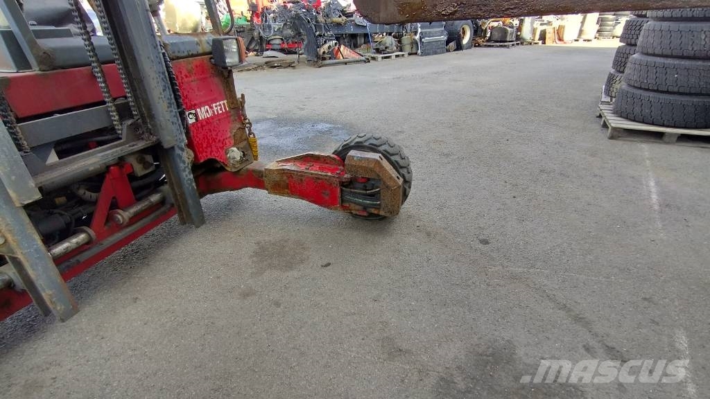 Moffett M4 25.4 ajoneuvotrukki Muletti autotrasportati