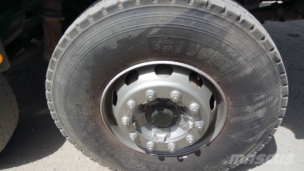 Mercedes-Benz 3538 Camiones bañeras basculantes o volquetes