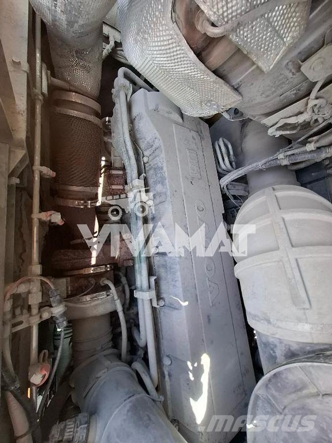 Volvo L350H لوادر بعجل