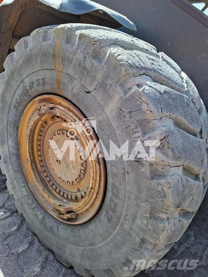 Volvo L350H لوادر بعجل