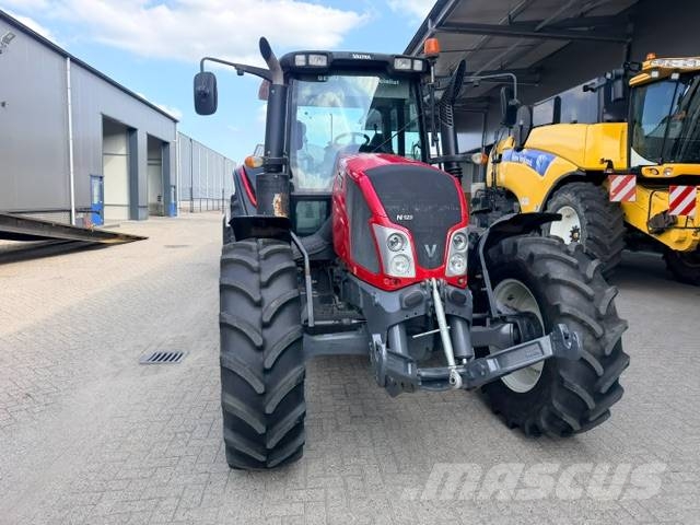 Valtra N123 Hitech5, Luchtremmen, 5500 uur! الجرارات