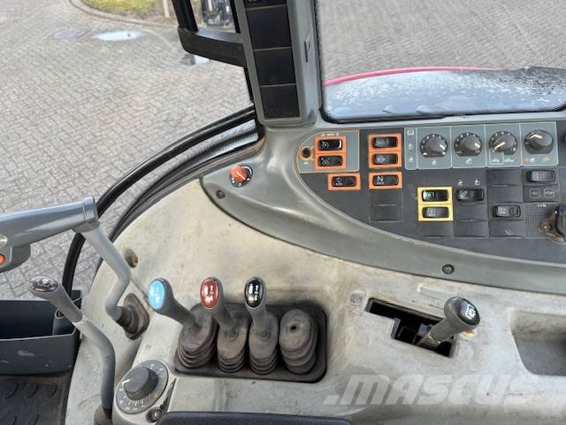 Valtra N123 Hitech5, Luchtremmen, 5500 uur! الجرارات