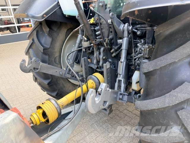 Valtra N123 Hitech5, Luchtremmen, 5500 uur! الجرارات