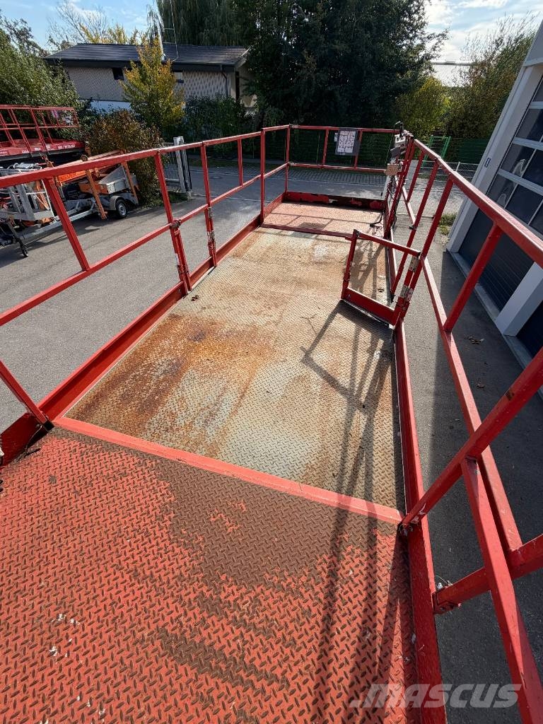 SkyJack SJ9250 - 17,24m Diesel 4x4 Scherenarbeitsbühne Šķerveida pacēlāji