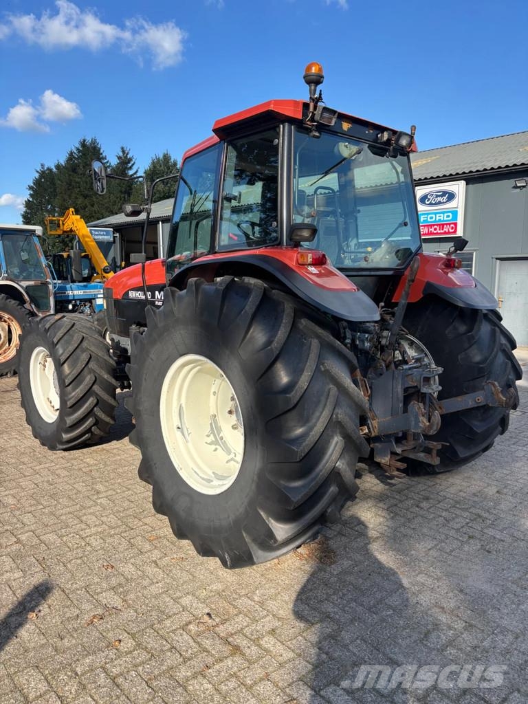 New Holland M160 Traktorji