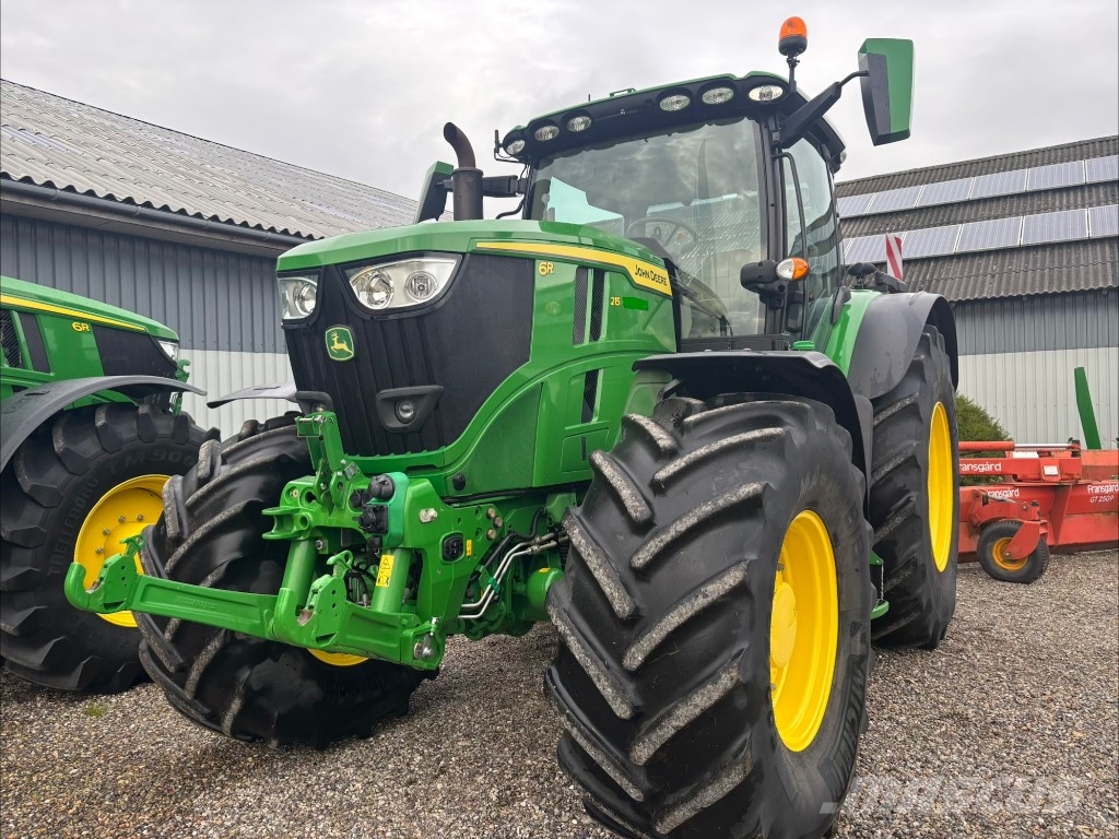 John Deere 6R 215 Ciągniki rolnicze