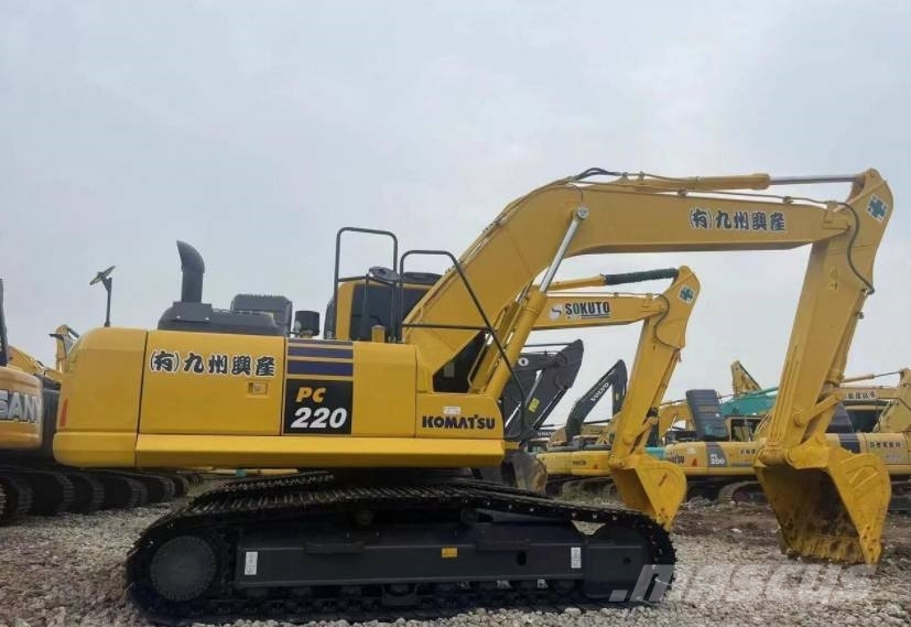Komatsu 220-8K Escavadeiras de esteiras