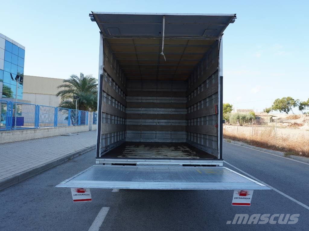 Nissan ATLEON 56.15 CAJA CERRADA Y TRAMPILLA شاحنات مسطحة/مفصلية الجوانب