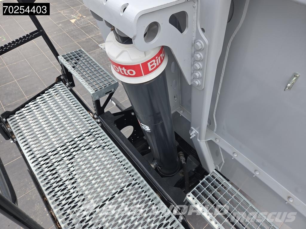 Kögel SKM24 3 axles NUEVO Semirremolque disponible de in نصف مقطورات قلابة