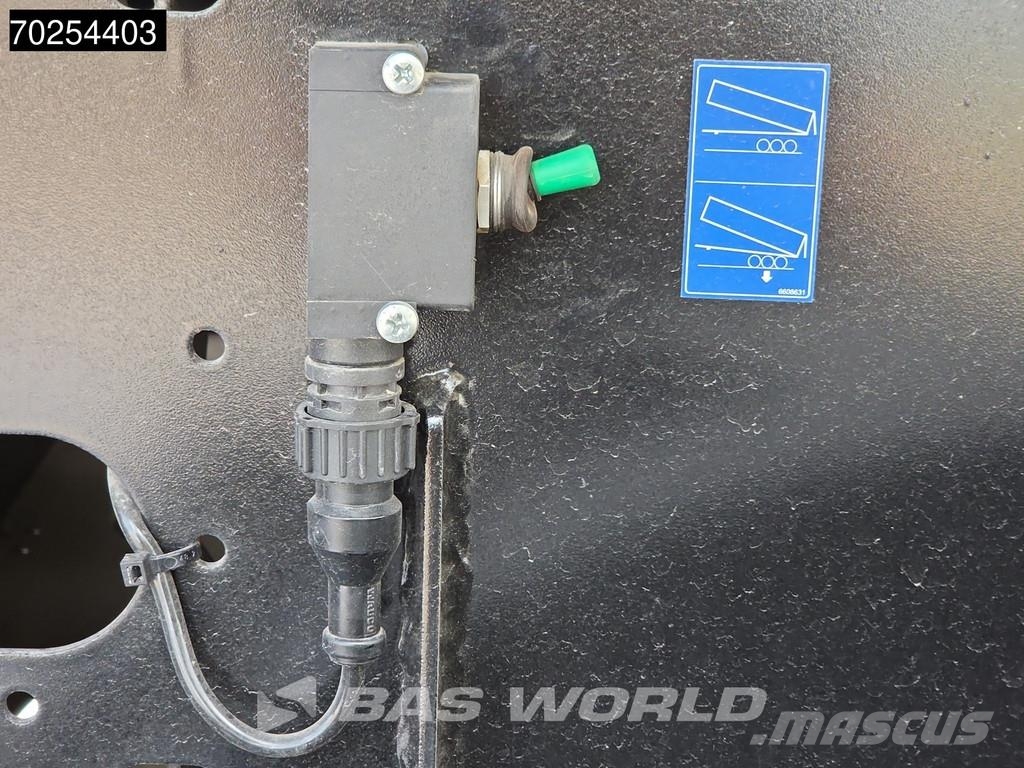 Kögel SKM24 3 axles NUEVO Semirremolque disponible de in نصف مقطورات قلابة