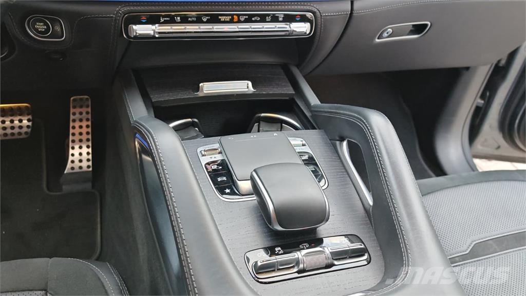 Mercedes-Benz Mercedes Benz AMG GLE 63, 4M, Pano, Nez. Topení, M Auto's