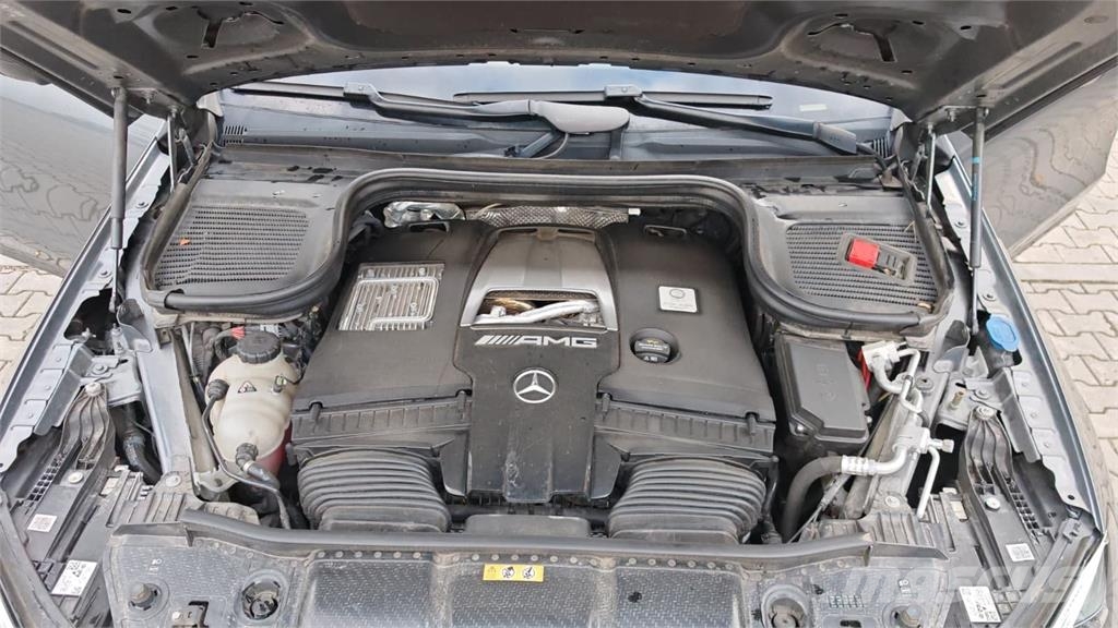 Mercedes-Benz Mercedes Benz AMG GLE 63, 4M, Pano, Nez. Topení, M Auto's