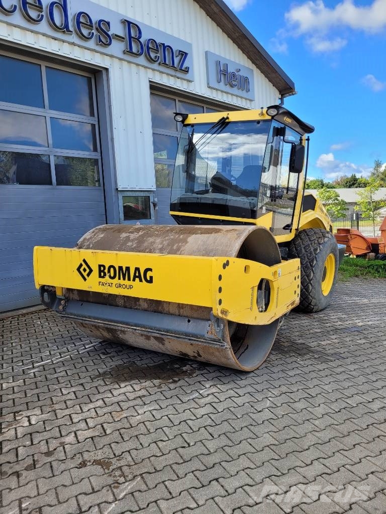 Bomag BW 213 D-5 Erdbauwalzen