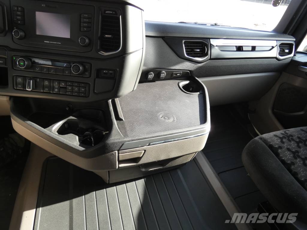 Scania R 450 Camiones con chasís y cabina
