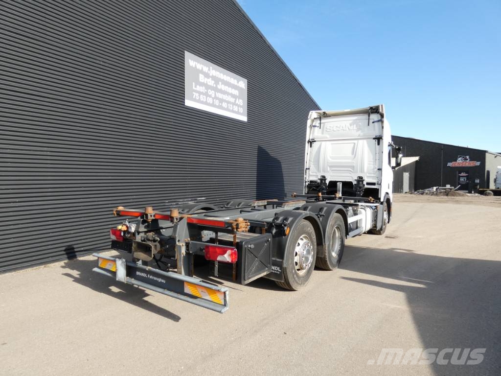 Scania R 450 Camiones con chasís y cabina