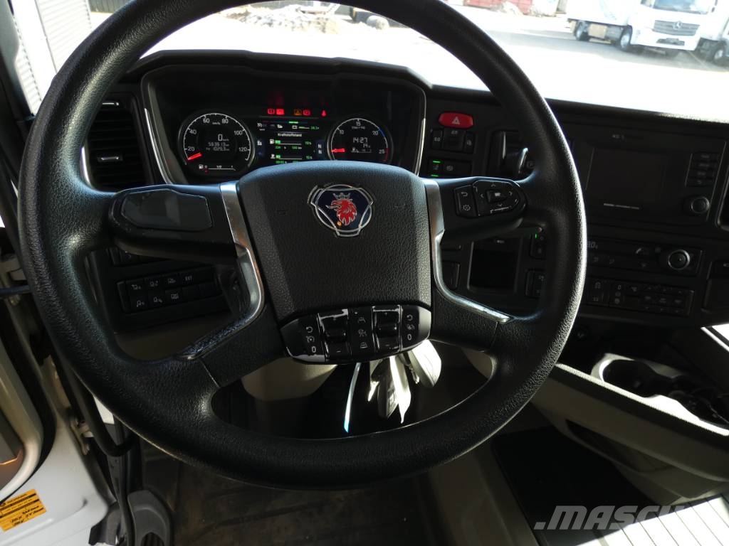 Scania R 450 Camiones con chasís y cabina