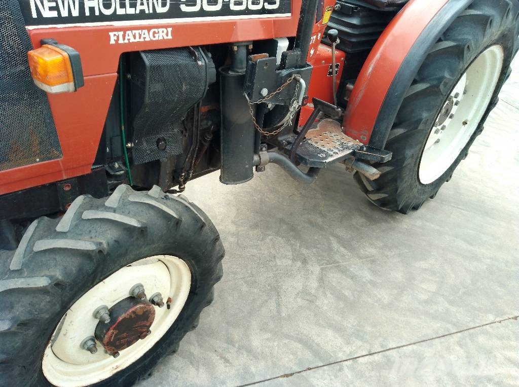 New Holland 50-86 DTV Tractores