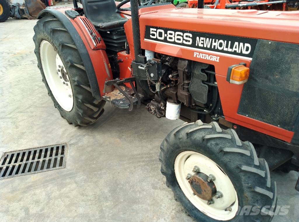 New Holland 50-86 DTV Tractores