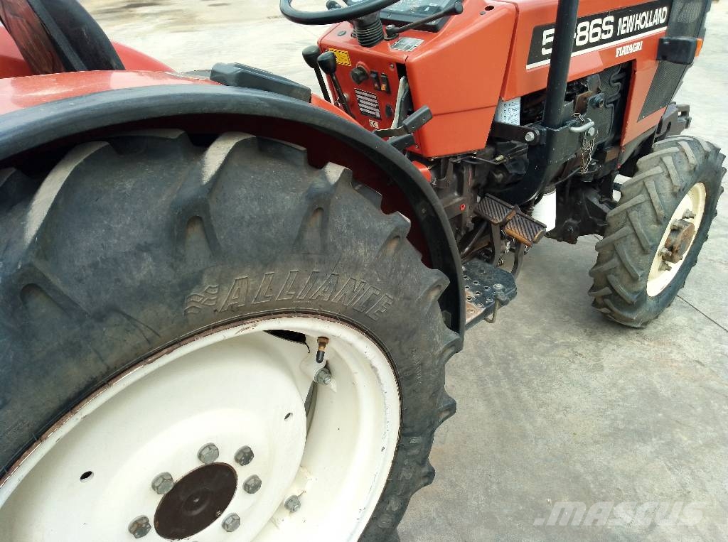 New Holland 50-86 DTV Tractores