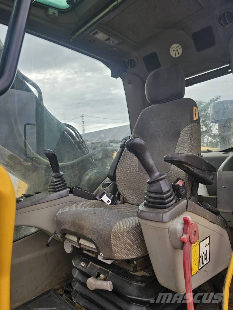 Volvo EC 290 C N L Excavadoras de cadenas