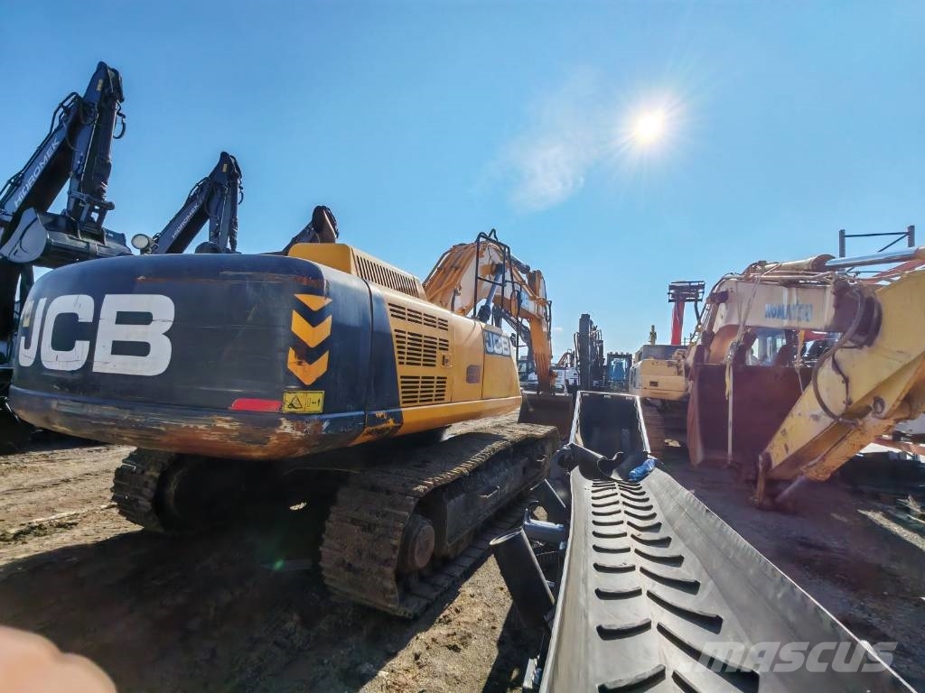 JCB JS 370 LC 履带挖掘机