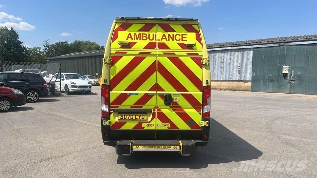 Fiat Ducato A&E Fiat Ducato A&E Vehicle with Stryker Pr سيارات إسعاف