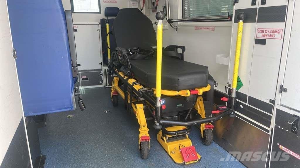 Fiat Ducato A&E Fiat Ducato A&E Vehicle with Stryker Pr سيارات إسعاف