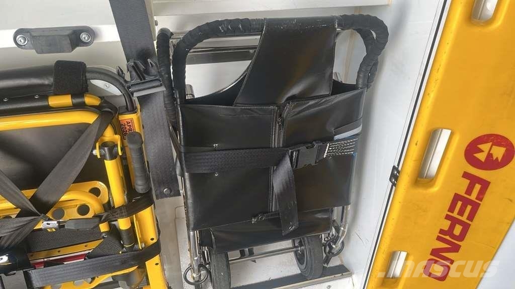 Fiat Ducato A&E Fiat Ducato A&E Vehicle with Stryker Pr سيارات إسعاف