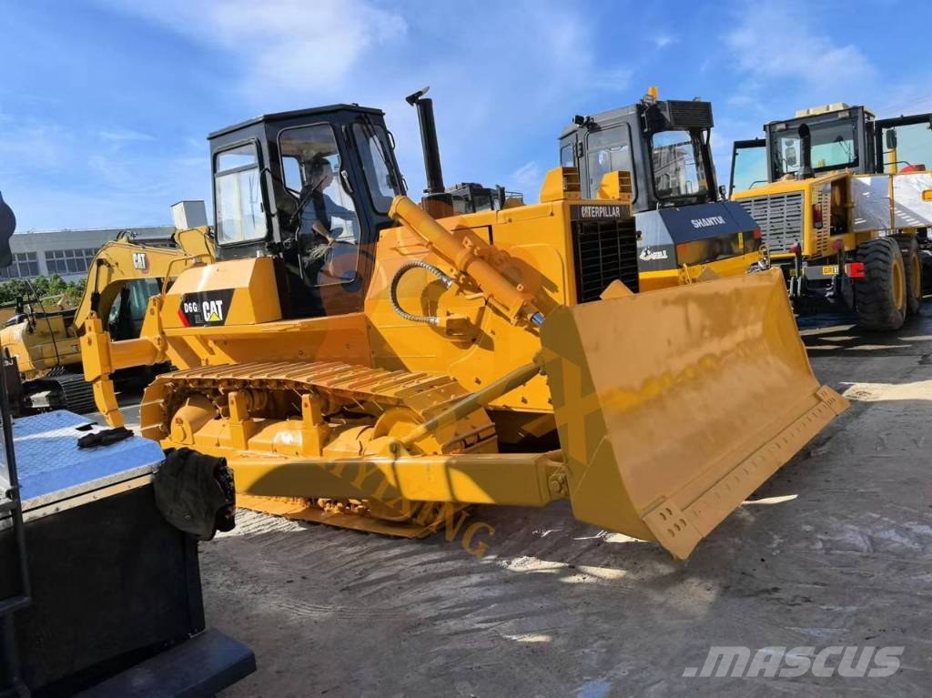 CAT D 6 G ブルドーザー
