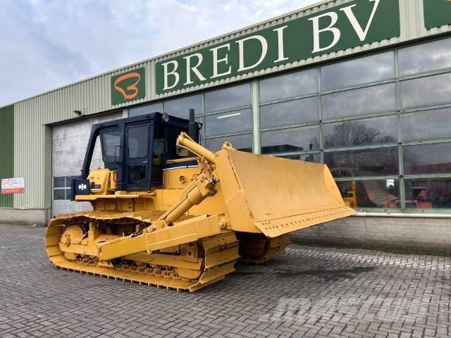 Komatsu D 85 P Buldožerji goseničarji