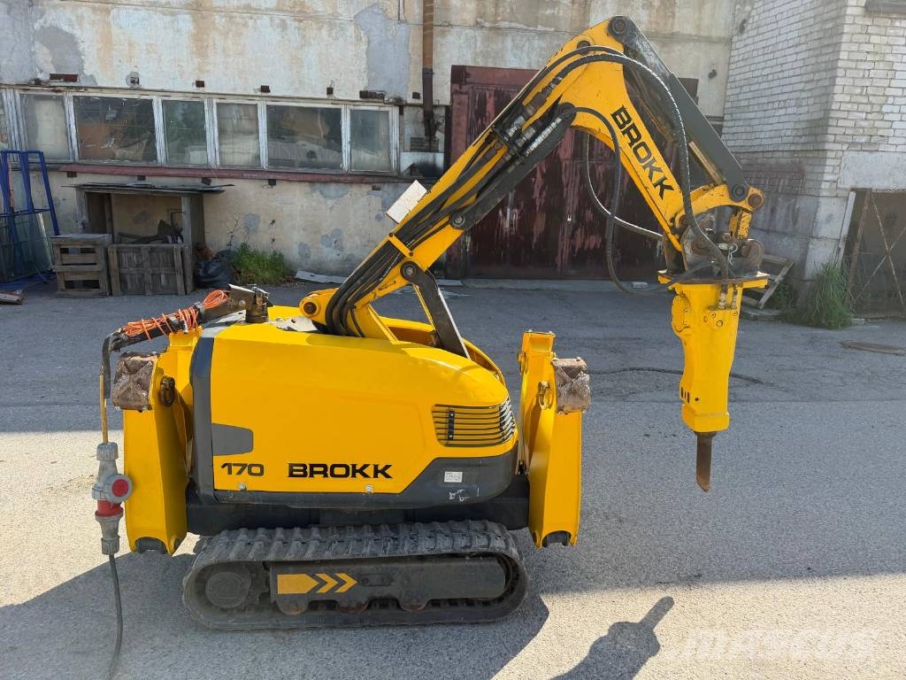 Brokk 170 Demolačné rýpadlá