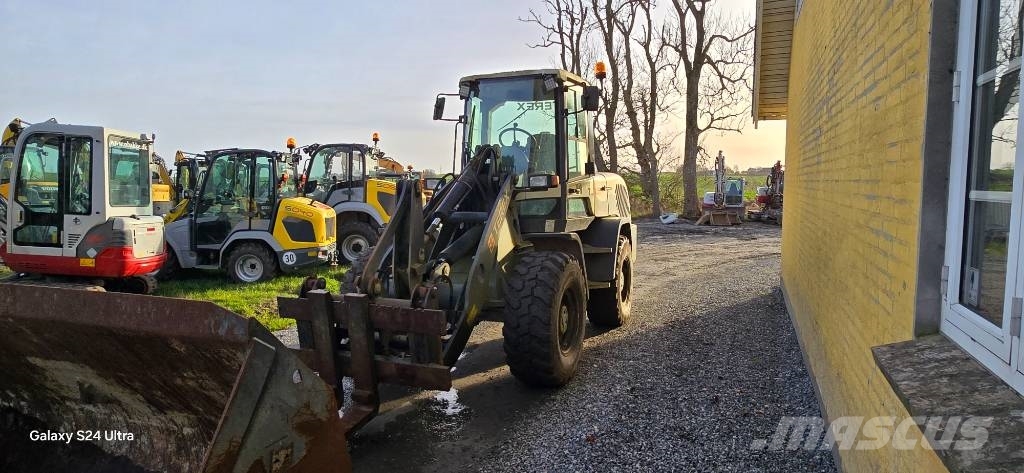 Terex TL 100 Gumikerekes homlokrakodók
