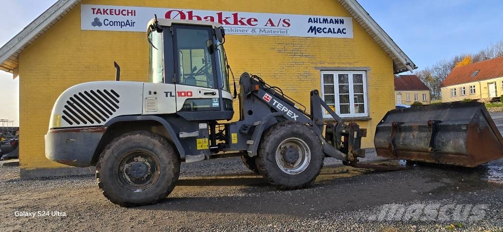 Terex TL 100 Gumikerekes homlokrakodók