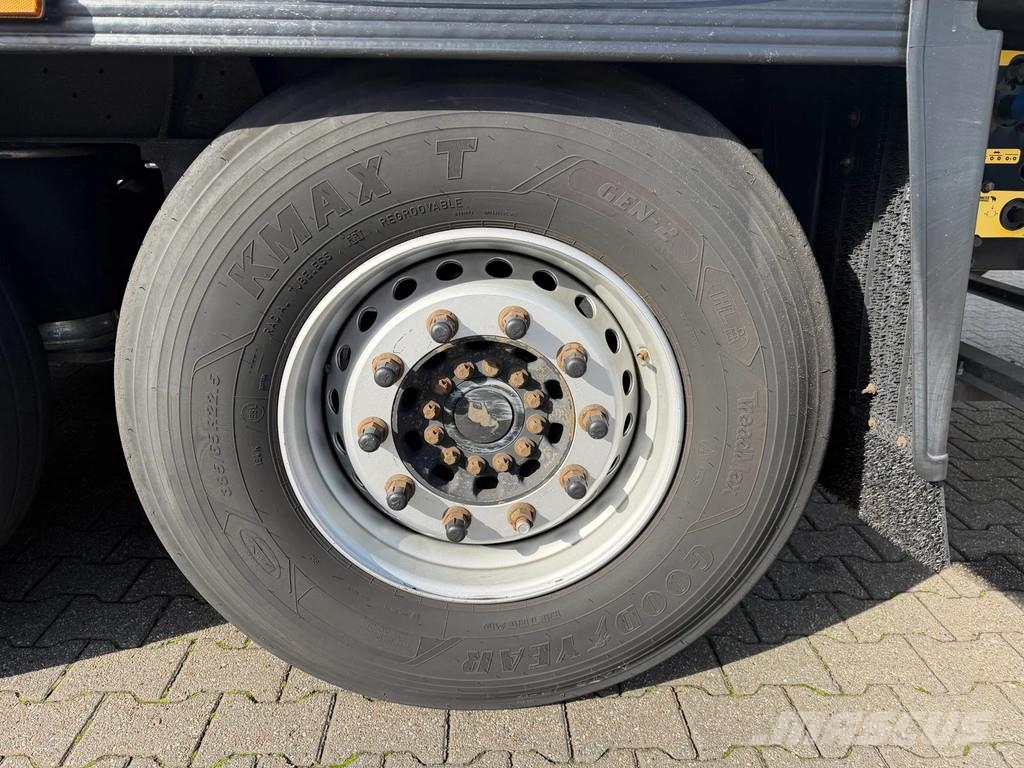 Schmitz Cargobull N/A Carrier Vector 1550 / Lift-As / Rotos-Disc *Ap Külmikpoolhaagised