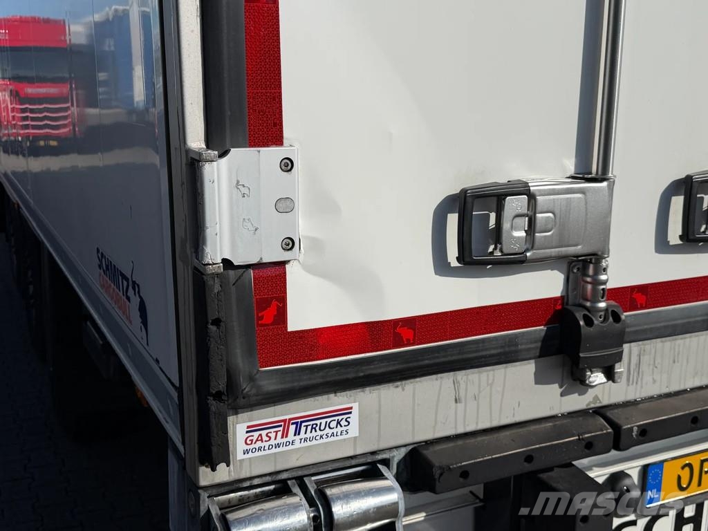 Schmitz Cargobull N/A Carrier Vector 1550 / Lift-As / Rotos-Disc *Ap Külmikpoolhaagised