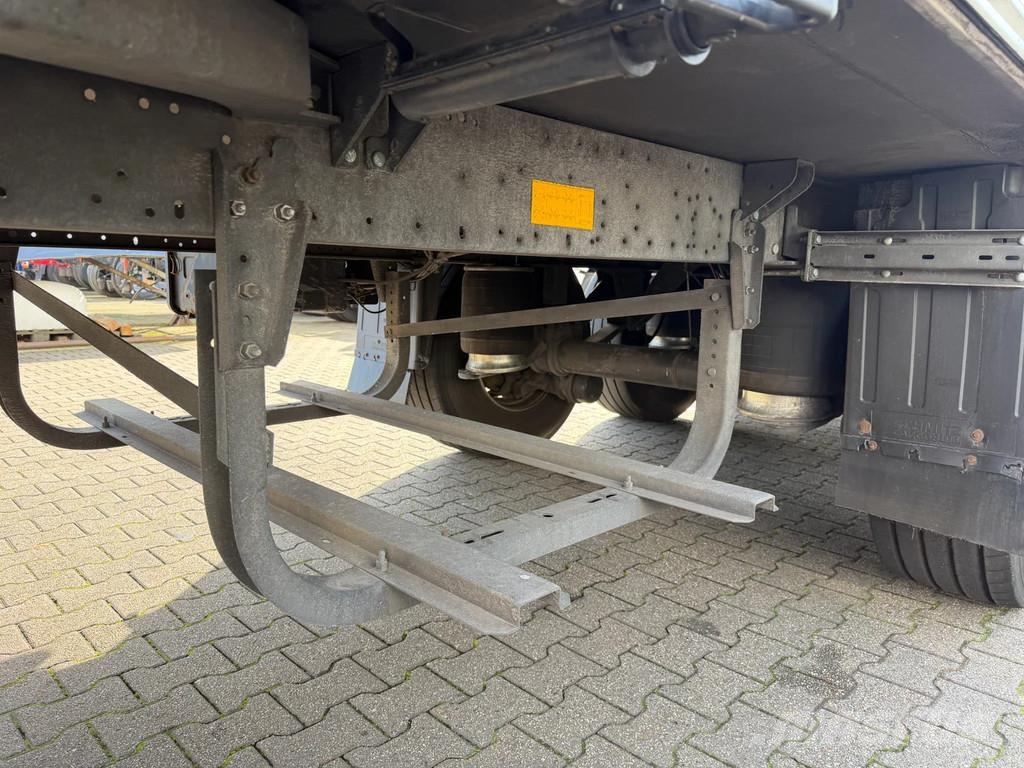 Schmitz Cargobull N/A Carrier Vector 1550 / Lift-As / Rotos-Disc *Ap Külmikpoolhaagised