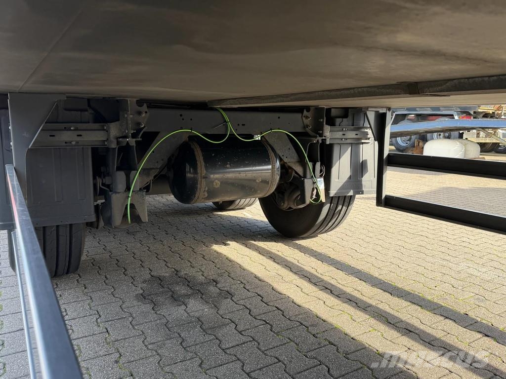 Schmitz Cargobull N/A Carrier Vector 1550 / Lift-As / Rotos-Disc *Ap Külmikpoolhaagised
