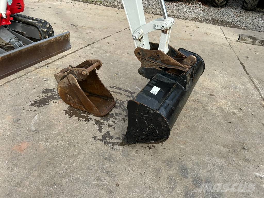Takeuchi TB 23 R Miniescavatori