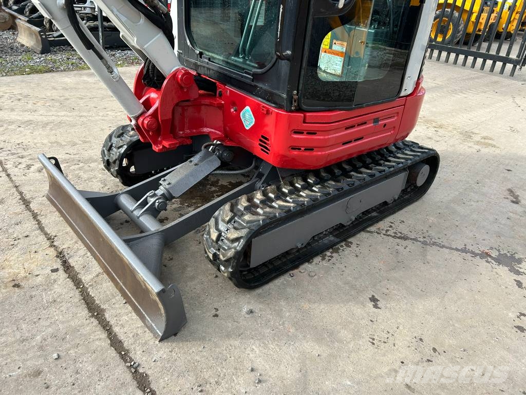 Takeuchi TB 23 R Miniescavatori