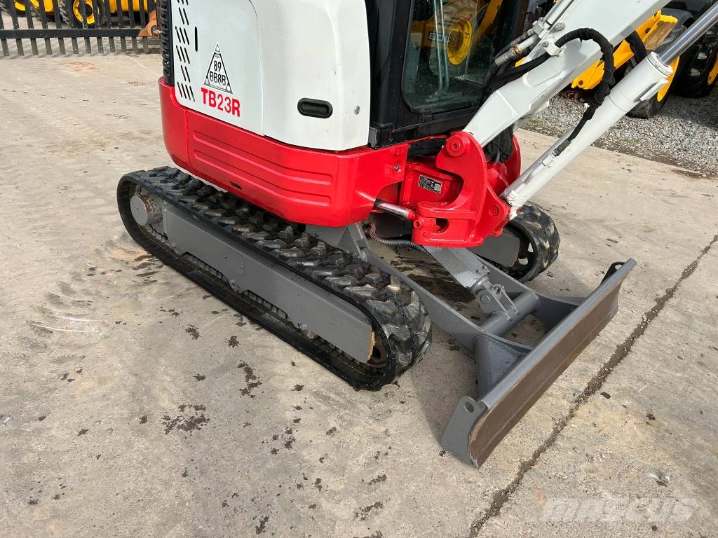 Takeuchi TB 23 R Miniescavatori