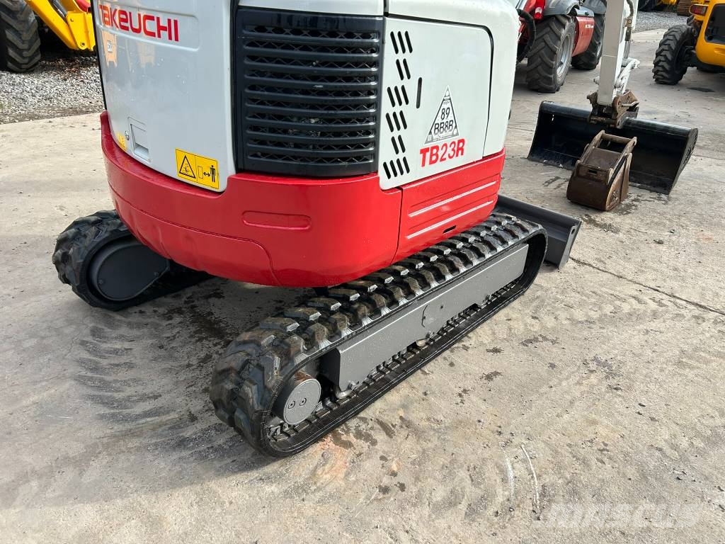 Takeuchi TB 23 R Miniescavatori