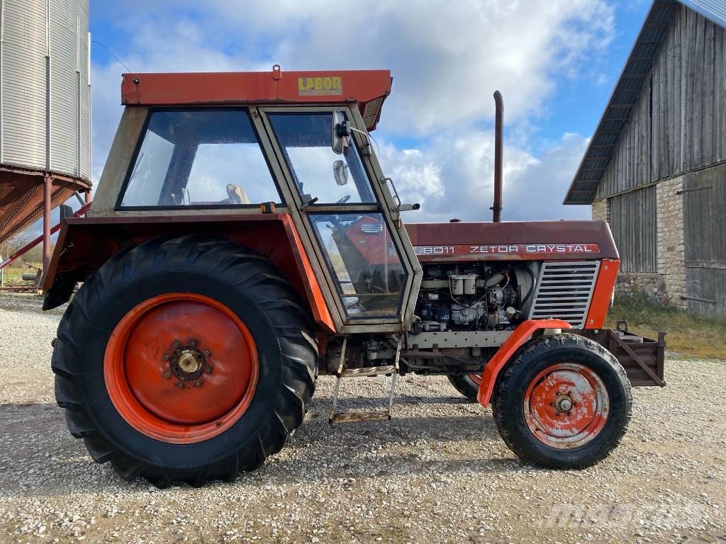 Zetor Chrystal 8011 Traktoriai