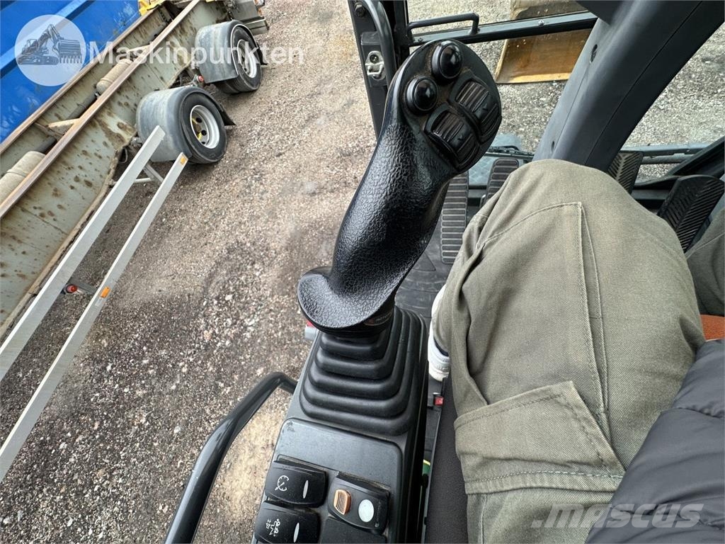 Doosan DX 165 W-5 Excavadoras de ruedas