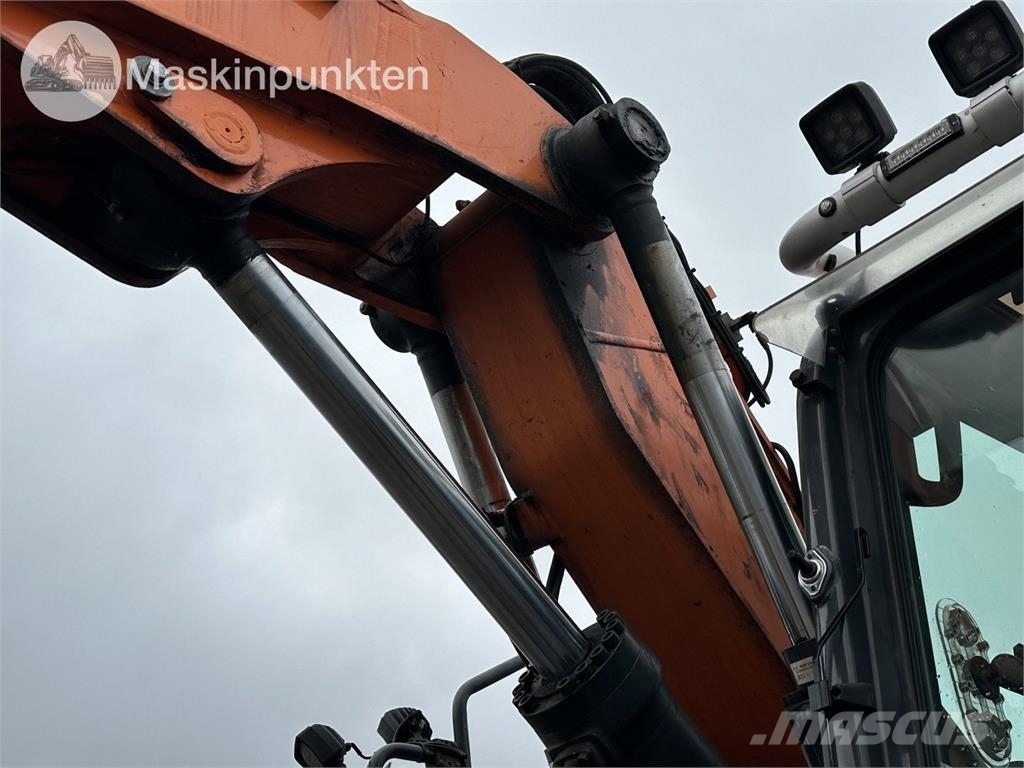 Doosan DX 165 W-5 Excavadoras de ruedas