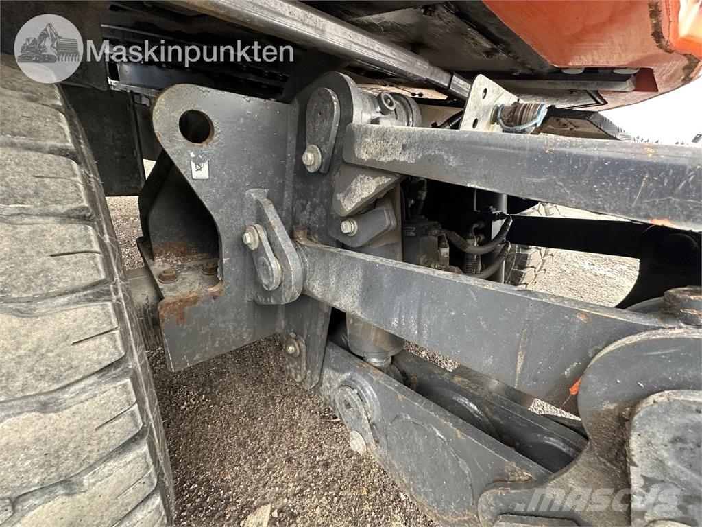 Doosan DX 165 W-5 Excavadoras de ruedas