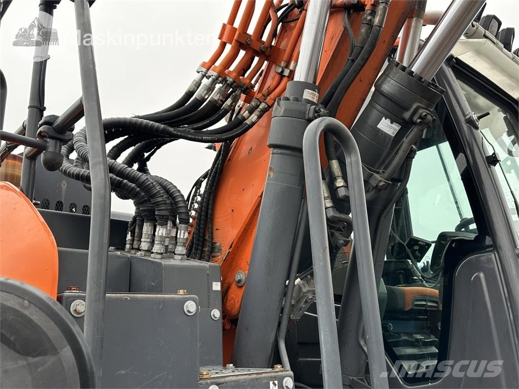 Doosan DX 165 W-5 Excavadoras de ruedas