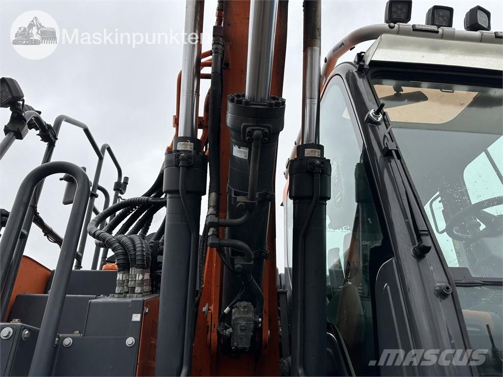 Doosan DX 165 W-5 Excavadoras de ruedas