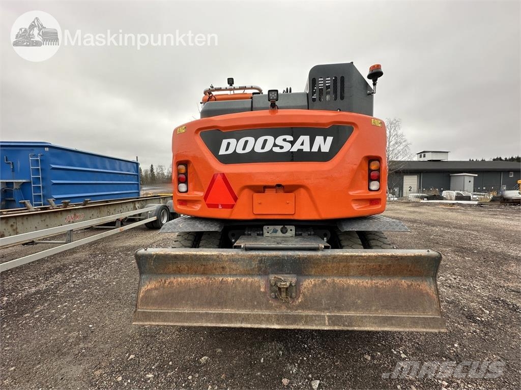 Doosan DX 165 W-5 Excavadoras de ruedas